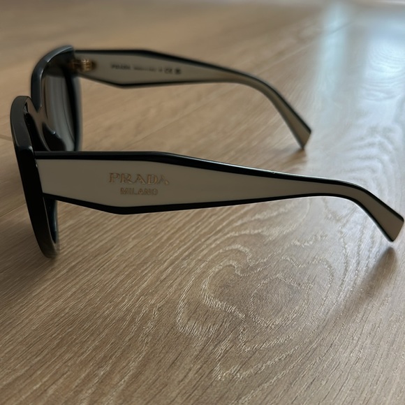 Prada Sunglasses - Picture 9 of 13